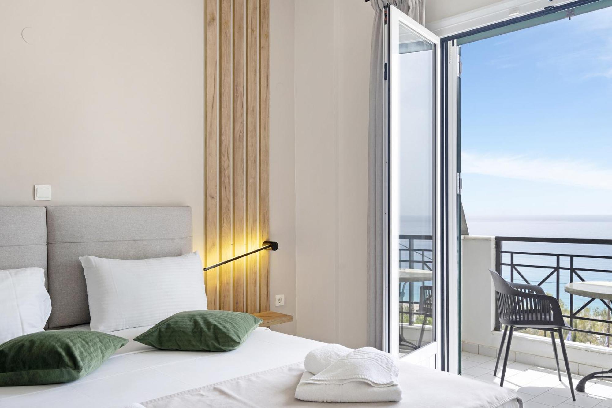 Sunset Premium Studio D Ayios Nikitas Luaran gambar