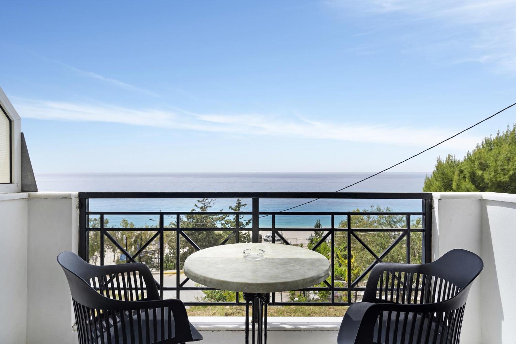 Sunset Premium Studio D Ayios Nikitas Luaran gambar